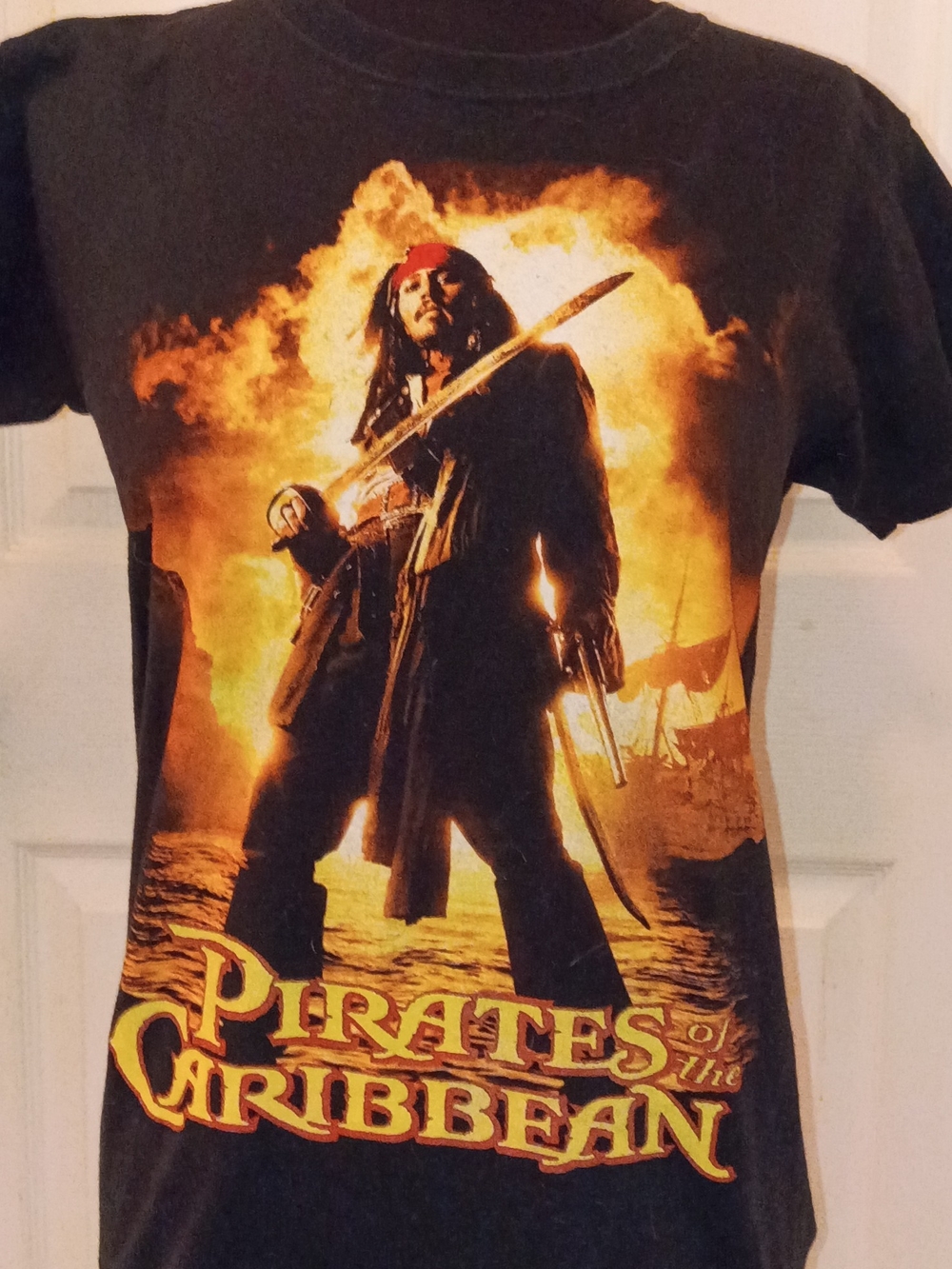 Disney Captain Jack Sparrow Pirates Of The Caribbean T Shirt